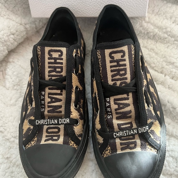 Walk’n’Dior Sneakers - Picture 2 of 6